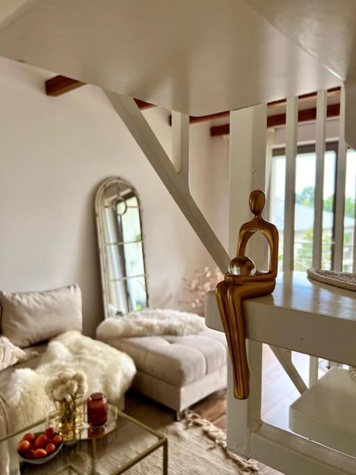 Bali Home Stylische Wohnung Mit Terrasse Schönefeld Εξωτερικό φωτογραφία