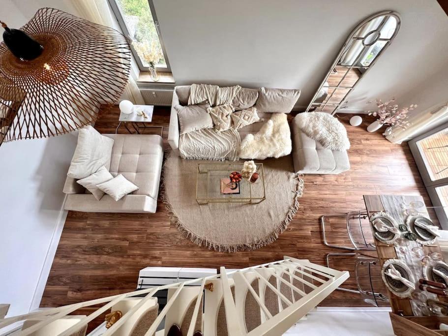 Bali Home Stylische Wohnung Mit Terrasse Schönefeld Εξωτερικό φωτογραφία