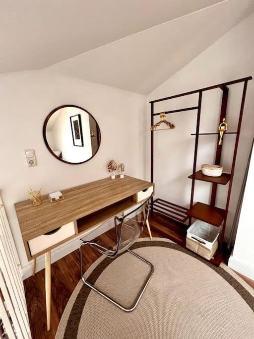Bali Home Stylische Wohnung Mit Terrasse Schönefeld Εξωτερικό φωτογραφία